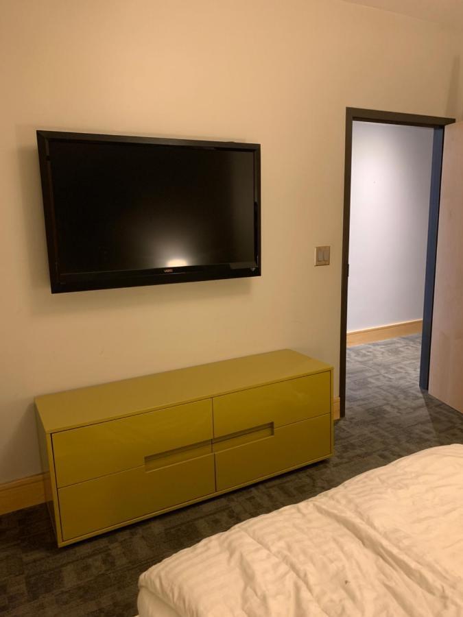 Suites At 118 Блумингтън Екстериор снимка
